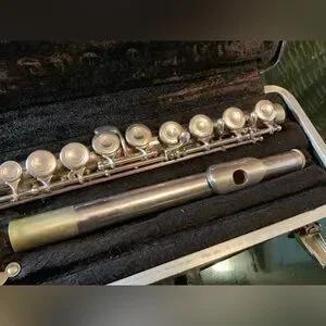 Bundy by Selmer | Other | Vintage Bundy By Selmer Flute In Original ...